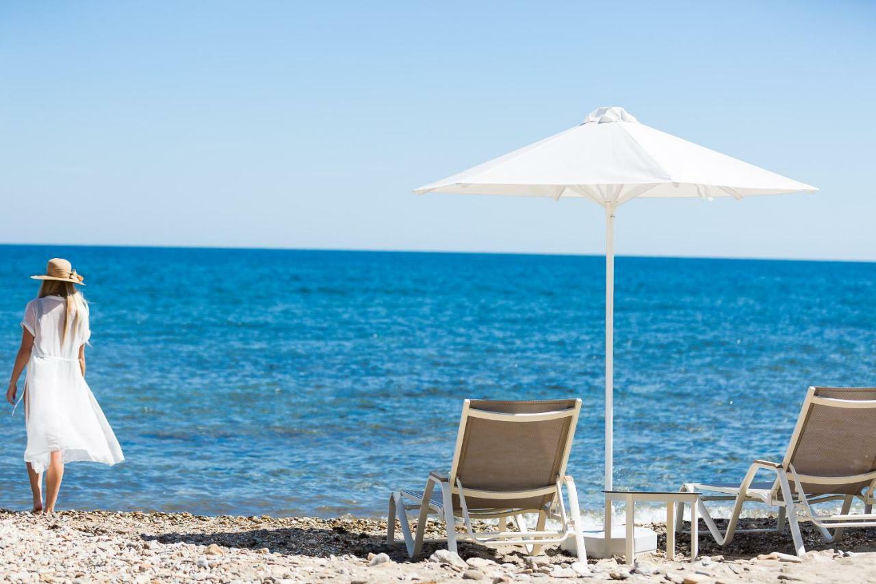Wave Villa, Beach Front Retreat, By Thinkvilla Pánormos Buitenkant foto