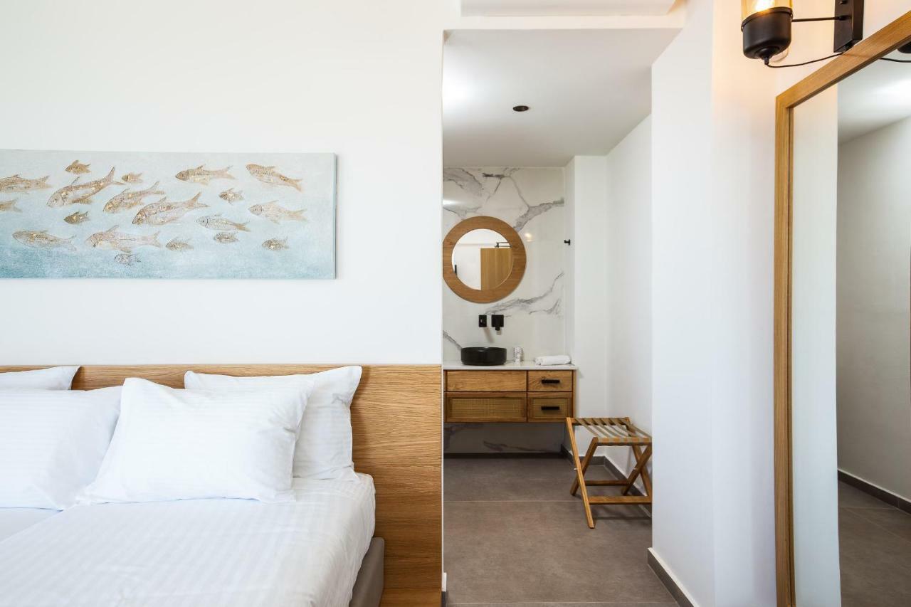 Wave Villa, Beach Front Retreat, By Thinkvilla Pánormos Buitenkant foto